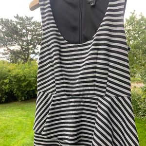 Ann Taylor Striped A Line Skater Dress Size US 4